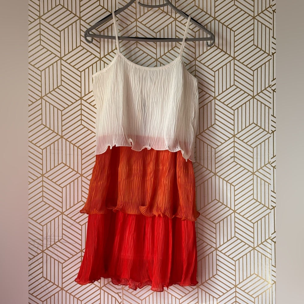 Moon River layered Red Orange & white Dress Size Small